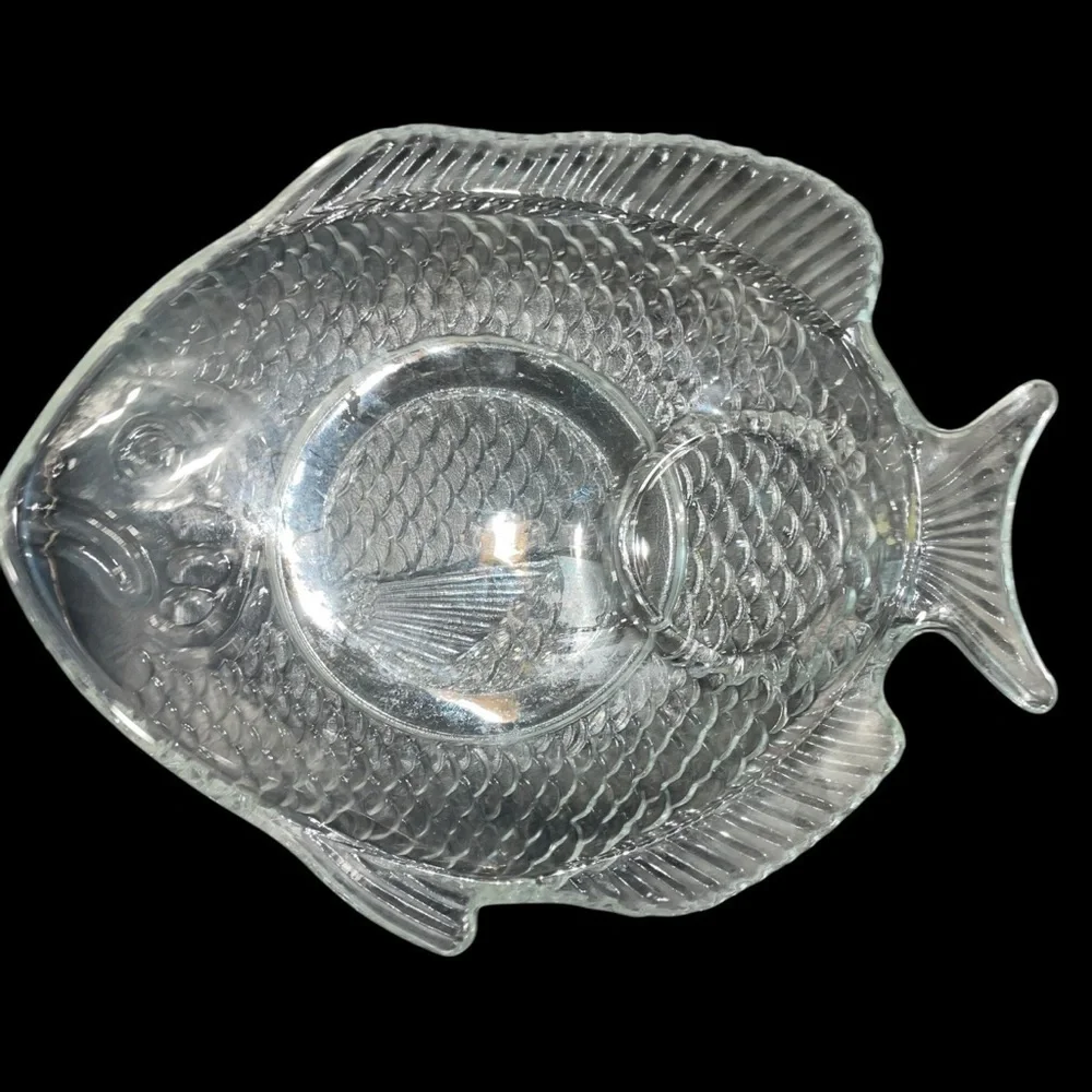 Vintage Glass Fish Embossed Snack Plate hors d'oeuvres Shrimp Cocktail Set of 6